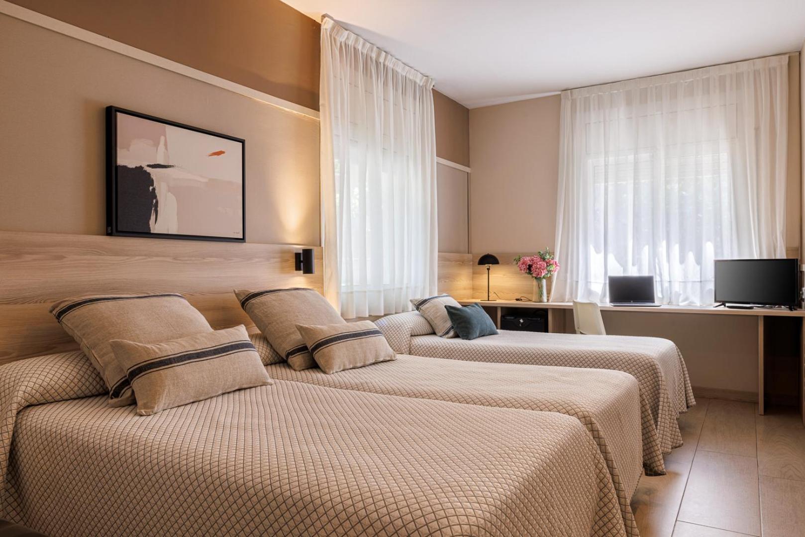 Bonanova Park Hotel Барселона Екстериор снимка